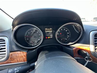 2012 Jeep Grand Cherokee Overland   - Photo 20 - Elkhart, IN 46514