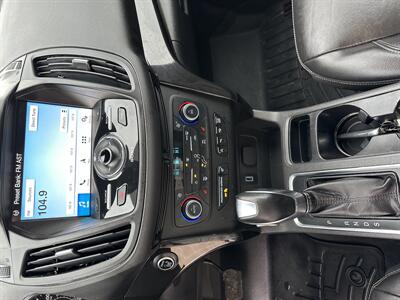 2018 Ford Escape Titanium   - Photo 12 - Elkhart, IN 46514