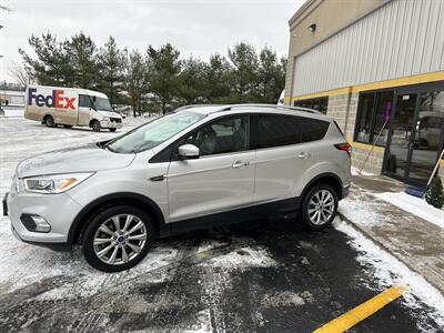 2018 Ford Escape Titanium   - Photo 3 - Elkhart, IN 46514