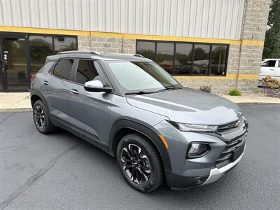 2021 Chevrolet Trailblazer LT   - Photo 6 - Elkhart, IN 46514