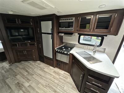 2019 Jayco White Hawk 29BH   - Photo 9 - Elkhart, IN 46514