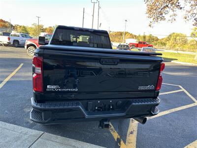 2022 Chevrolet Silverado 2500 High Country   - Photo 5 - Elkhart, IN 46514