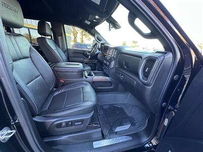 2022 Chevrolet Silverado 2500 High Country   - Photo 12 - Elkhart, IN 46514