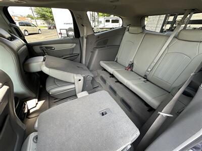 2013 Chevrolet Traverse LTZ   - Photo 18 - Elkhart, IN 46514