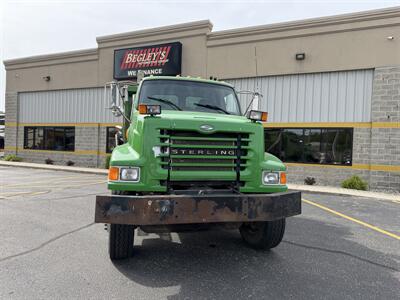 2006 Sterling L8500 Series   - Photo 11 - Elkhart, IN 46514