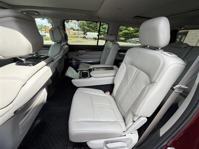 2022 Jeep Grand Wagoneer Series I - Photo 20 - Elkhart, IN 46514