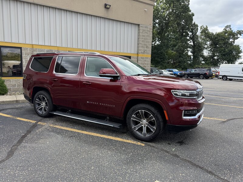 2022 Jeep Grand Wagoneer Series I - Photo 11 - Elkhart, IN 46514