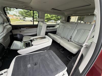 2022 Jeep Grand Wagoneer Series I - Photo 21 - Elkhart, IN 46514