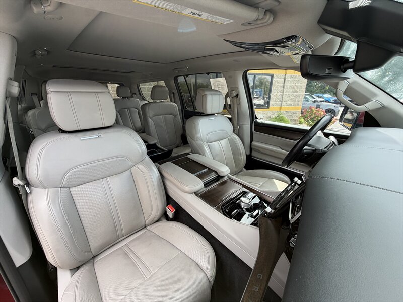 2022 Jeep Grand Wagoneer Series I - Photo 16 - Elkhart, IN 46514