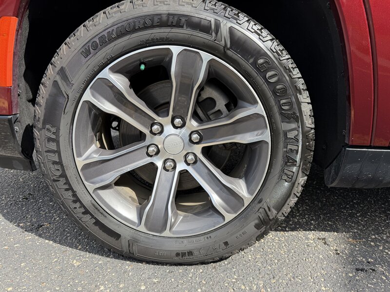2022 Jeep Grand Wagoneer Series I - Photo 29 - Elkhart, IN 46514