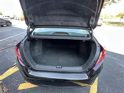 2018 Honda Civic EX-T   - Photo 17 - Elkhart, IN 46514
