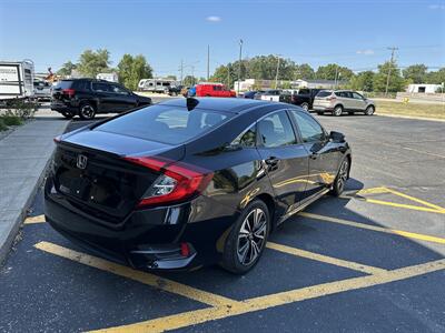 2018 Honda Civic EX-T   - Photo 7 - Elkhart, IN 46514