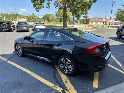 2018 Honda Civic EX-T   - Photo 4 - Elkhart, IN 46514