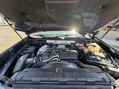 2020 Chevrolet Silverado 2500HD LTZ   - Photo 18 - Elkhart, IN 46514