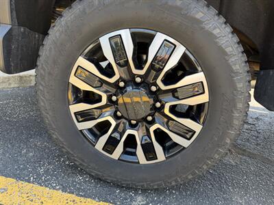 2020 Chevrolet Silverado 2500HD LTZ   - Photo 22 - Elkhart, IN 46514