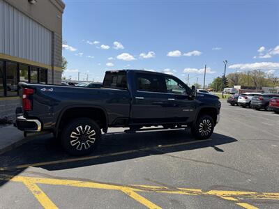 2020 Chevrolet Silverado 2500HD LTZ   - Photo 7 - Elkhart, IN 46514