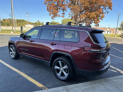2021 Jeep Grand Cherokee L Limited   - Photo 4 - Elkhart, IN 46514