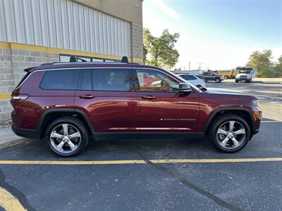 2021 Jeep Grand Cherokee L Limited   - Photo 9 - Elkhart, IN 46514