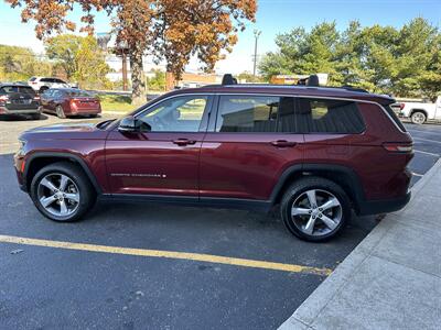 2021 Jeep Grand Cherokee L Limited   - Photo 3 - Elkhart, IN 46514