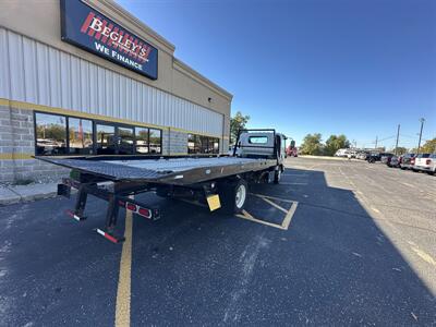 2020 Isuzu NRR Rollback   - Photo 6 - Elkhart, IN 46514