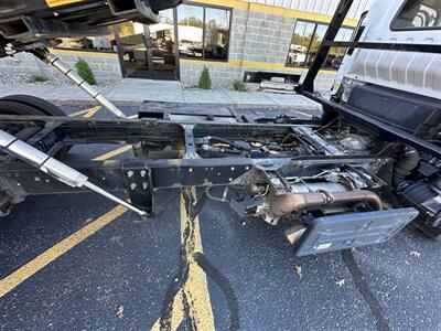 2020 Isuzu NRR Rollback   - Photo 13 - Elkhart, IN 46514