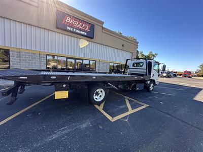 2020 Isuzu NRR Rollback   - Photo 9 - Elkhart, IN 46514