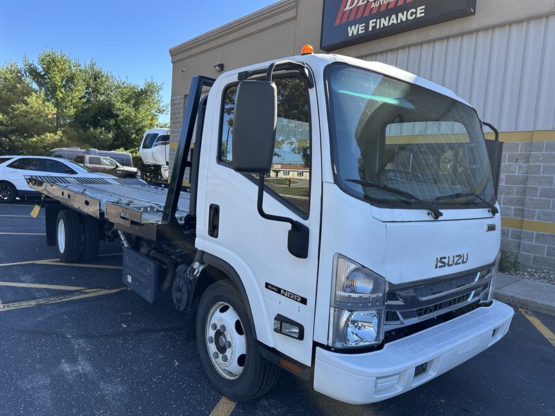 2020 Isuzu NRR Rollback - Photo 1 - Elkhart, IN 46514
