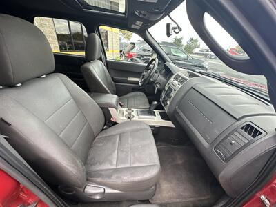 2011 Ford Escape XLT   - Photo 11 - Elkhart, IN 46514