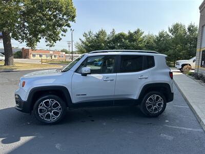 2015 Jeep Renegade Limited   - Photo 2 - Elkhart, IN 46514