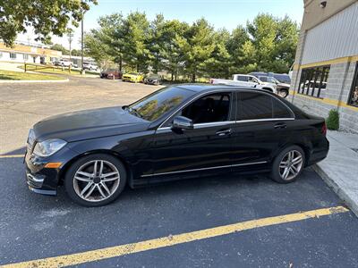 2012 Mercedes-Benz C 300 Sport 4MATIC   - Photo 2 - Elkhart, IN 46514