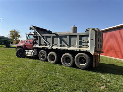 1995 Ford LTLS9000 - Photo 3 - Elkhart, IN 46514