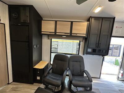 2023 Cruiser RV Stryker ST2916   - Photo 13 - Elkhart, IN 46514