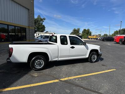 2008 GMC Canyon WT   - Photo 8 - Elkhart, IN 46514