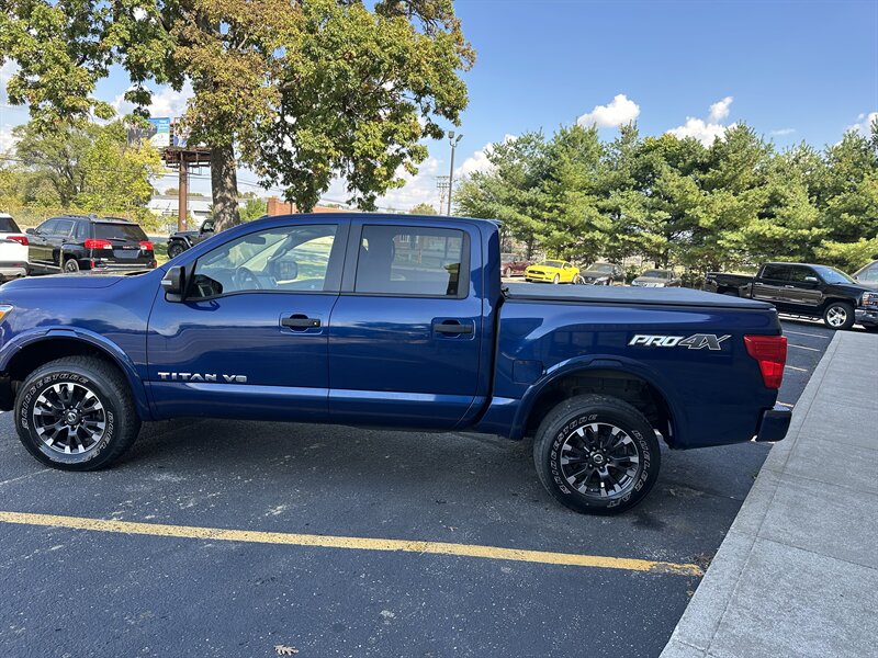 2019 Nissan Titan S - Photo 3 - Elkhart, IN 46514