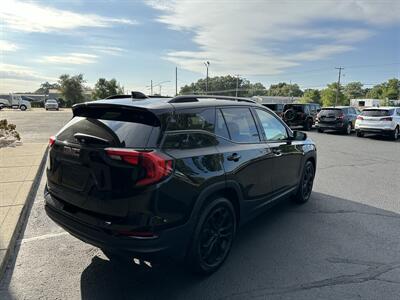 2020 GMC Terrain SLE   - Photo 4 - Elkhart, IN 46514