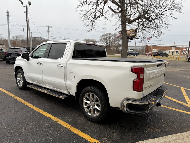 2020 Chevrolet Silverado 1500 LTZ - Photo 4 - Elkhart, IN 46514