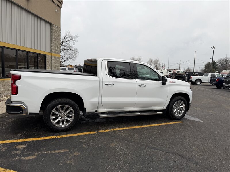 2020 Chevrolet Silverado 1500 LTZ - Photo 8 - Elkhart, IN 46514