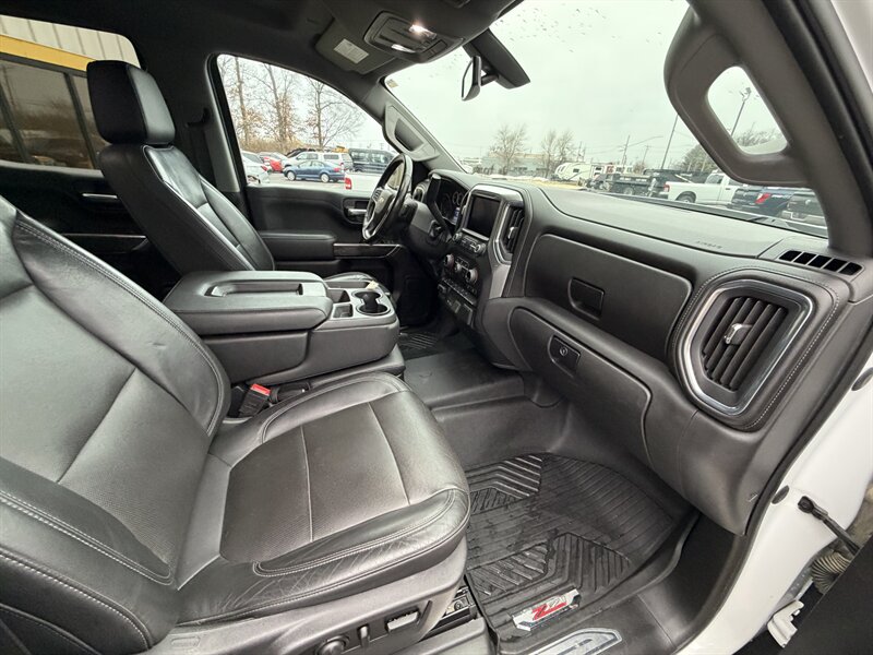 2020 Chevrolet Silverado 1500 LTZ - Photo 12 - Elkhart, IN 46514