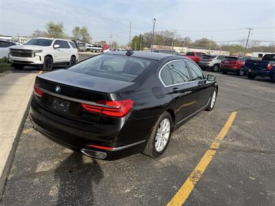 2017 BMW 7 Series 740i xDrive   - Photo 5 - Elkhart, IN 46514