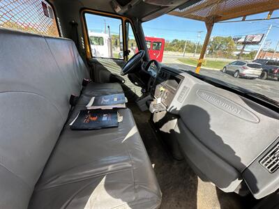 2006 International 4400 Bucket Truck   - Photo 19 - Elkhart, IN 46514