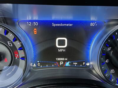 2016 Chrysler 300 Series S   - Photo 13 - Elkhart, IN 46514