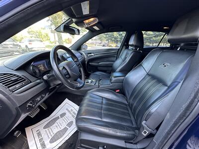2016 Chrysler 300 Series S   - Photo 12 - Elkhart, IN 46514