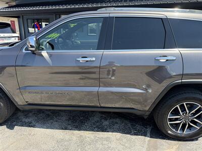 2020 Jeep Grand Cherokee Limited   - Photo 4 - Elkhart, IN 46514