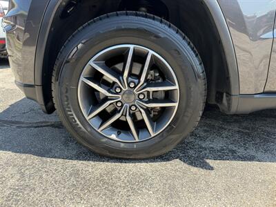 2020 Jeep Grand Cherokee Limited   - Photo 3 - Elkhart, IN 46514