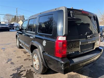 2006 Jeep Commander 4dr SUV   - Photo 5 - Elkhart, IN 46514