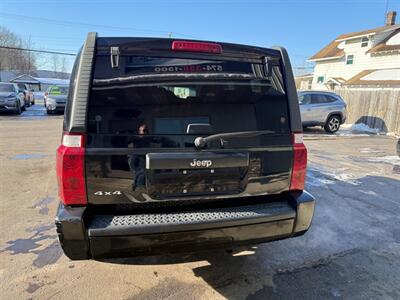 2006 Jeep Commander 4dr SUV   - Photo 6 - Elkhart, IN 46514