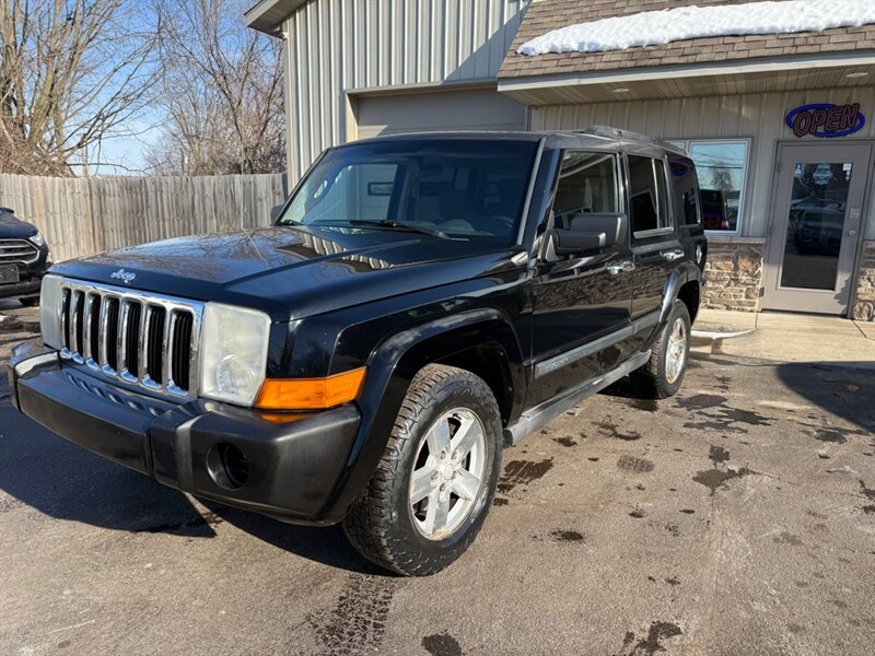 2006 Jeep Commander 4dr SUV   - Photo 1 - Elkhart, IN 46514