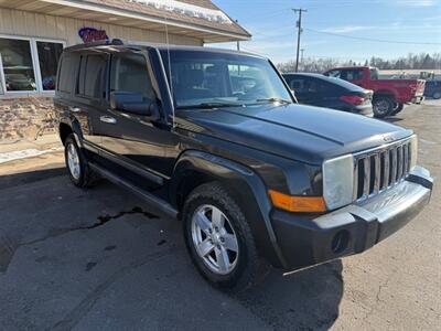 2006 Jeep Commander 4dr SUV   - Photo 8 - Elkhart, IN 46514