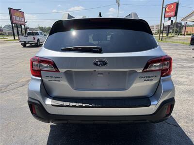 2018 Subaru Outback 3.6R Limited - Photo 6 - Elkhart, IN 46514