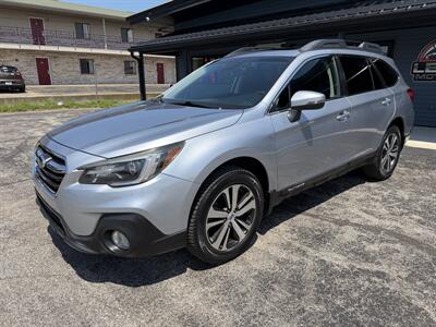 2018 Subaru Outback 3.6R Limited - Photo 2 - Elkhart, IN 46514
